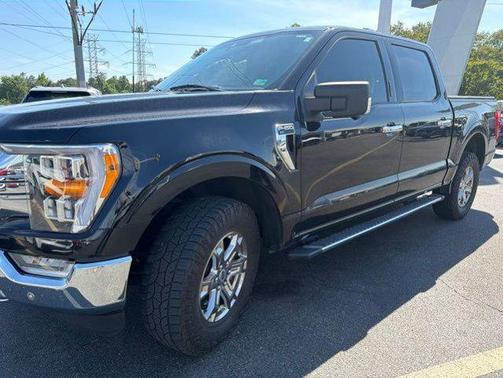 AGATE BLACK METALLIC 2021 Ford F-150 XLT