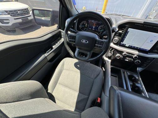 AGATE BLACK METALLIC 2021 Ford F-150 XLT