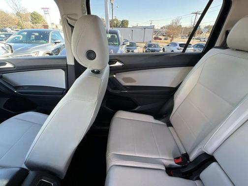 2018 Volkswagen Tiguan 2.0T SE