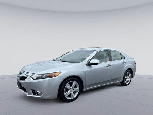 Silver Moon 2013 Acura TSX Technology