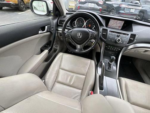 Silver Moon 2013 Acura TSX Technology