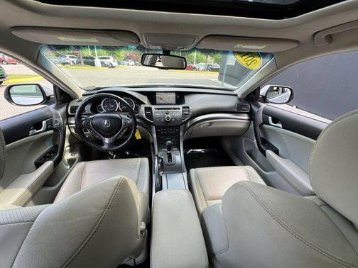 Silver Moon 2013 Acura TSX Technology