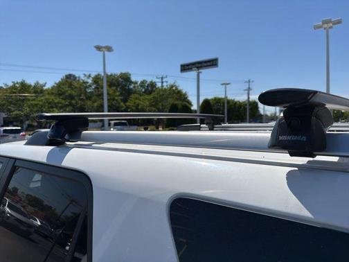 Super White 2017 Toyota 4Runner TRD Pro