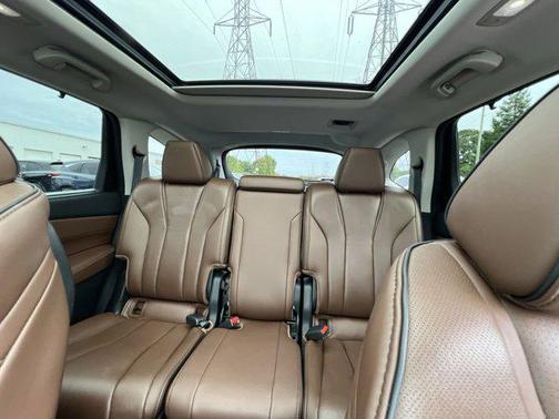 2023 Acura MDX Advance Package