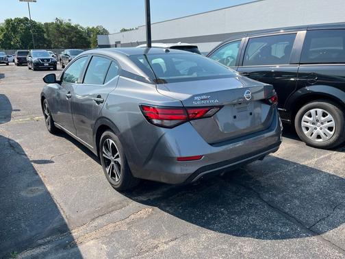 Gun Metallic 2023 Nissan Sentra SV Xtronic CVT