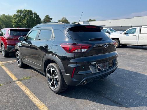 Mosaic Black Metallic 2023 Chevrolet Trailblazer RS