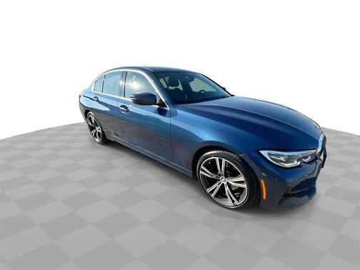 2022 BMW 330 330i
