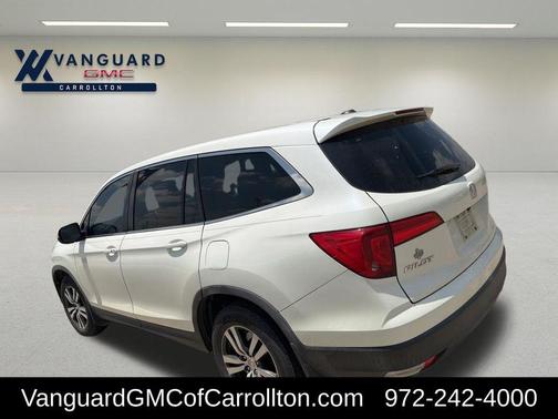 White Diamond Pearl 2017 Honda Pilot EX-L
