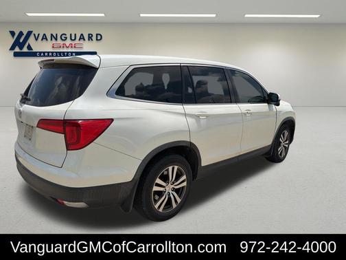 White Diamond Pearl 2017 Honda Pilot EX-L