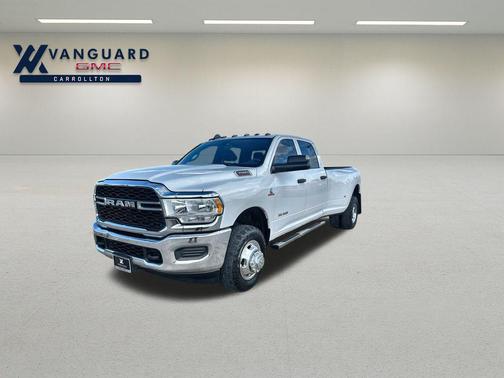 2022 RAM 3500 Tradesman Crew Cab 4x4 8' Box