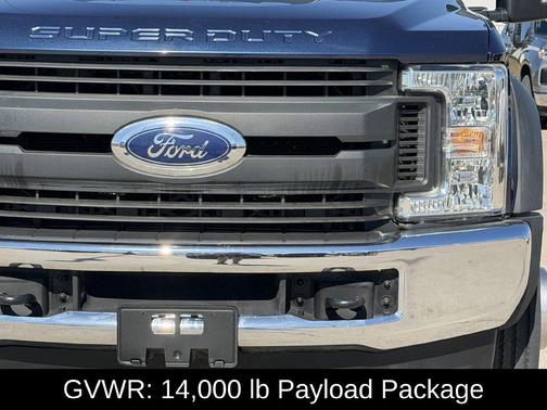 Blue Jeans Metallic 2018 Ford F-450 XL