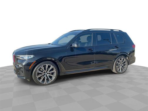 2021 BMW X7 M50i