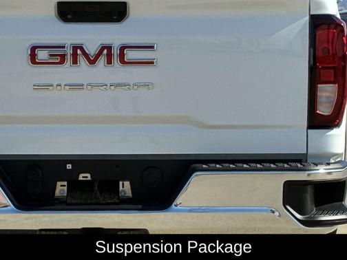 2022 GMC Sierra 2500 Pro