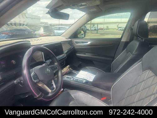 2024 Volkswagen Atlas 2.0T SEL Premium R-Line 4MOTION