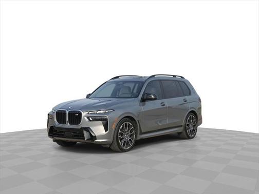 2024 BMW X7 M60i
