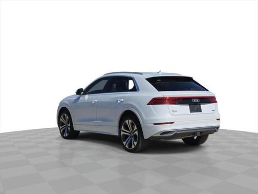 2020 Audi Q8 55 Premium Plus
