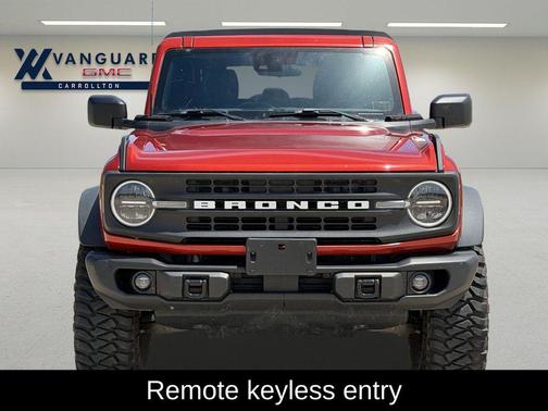 Hot Pepper Red Metallic Tinted Clearcoat 2023 Ford Bronco Black Diamond