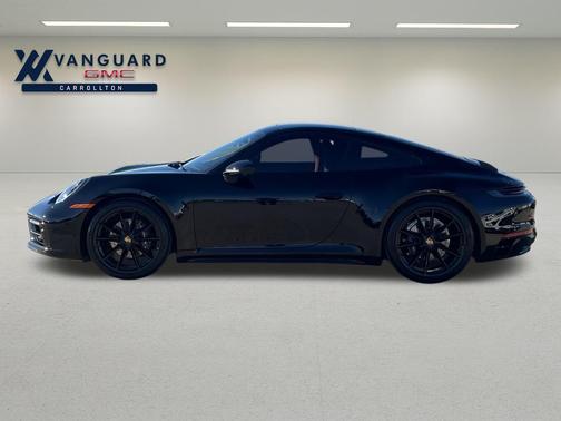2022 Porsche 911 Carrera
