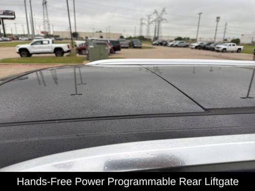 Onyx Black 2021 GMC Yukon SLT