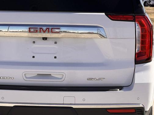 2024 GMC Yukon XL SLT