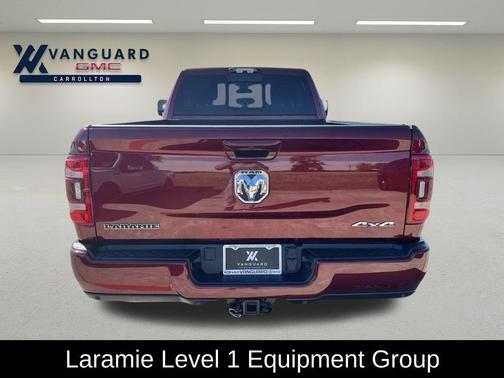 2024 RAM 3500 Laramie Crew Cab 4x4 8' Box
