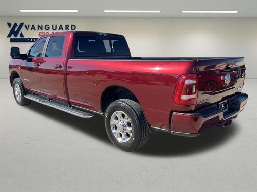 2024 RAM 3500 Laramie Crew Cab 4x4 8' Box