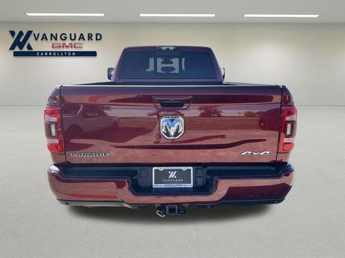 2024 RAM 3500 Laramie Crew Cab 4x4 8' Box