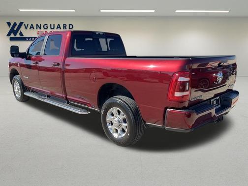 2024 RAM 3500 Laramie Crew Cab 4x4 8' Box