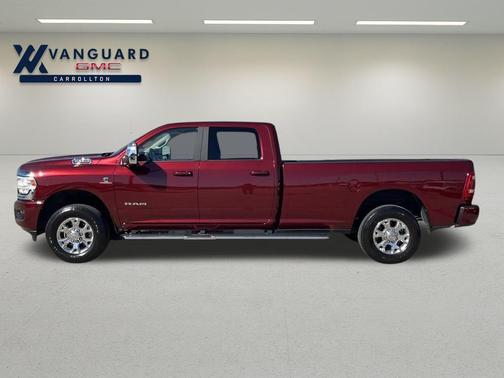 2024 RAM 3500 Laramie Crew Cab 4x4 8' Box