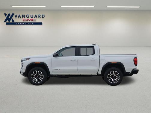 2025 GMC Canyon AT4