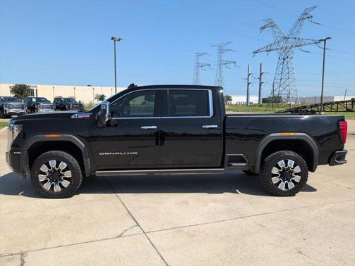 2024 GMC Sierra 2500 Denali