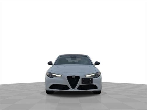 2020 Alfa Romeo Giulia Base