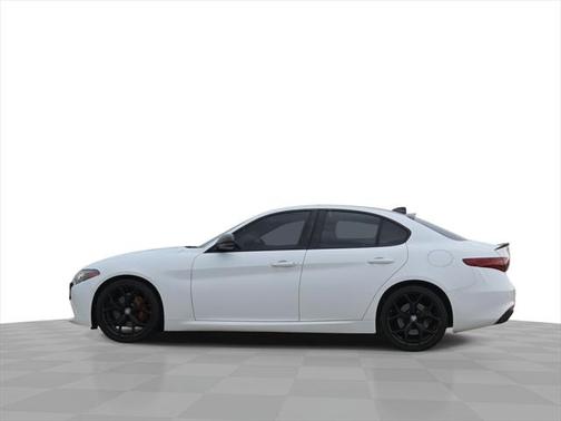2020 Alfa Romeo Giulia Base