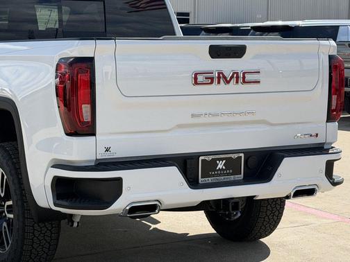 Summit White 2026 GMC Sierra 1500 AT4