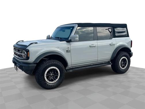 2022 Ford Bronco Outer Banks