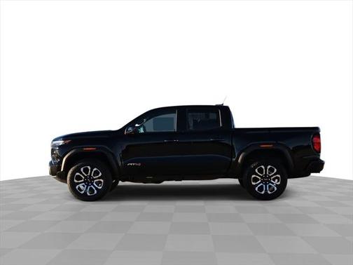2025 GMC Canyon Base