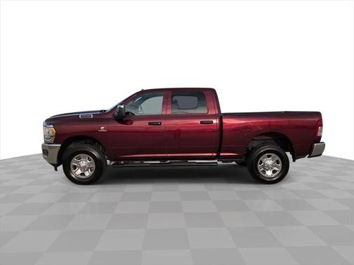 2024 RAM 2500 Tradesman Crew Cab 4x4 6'4' Box