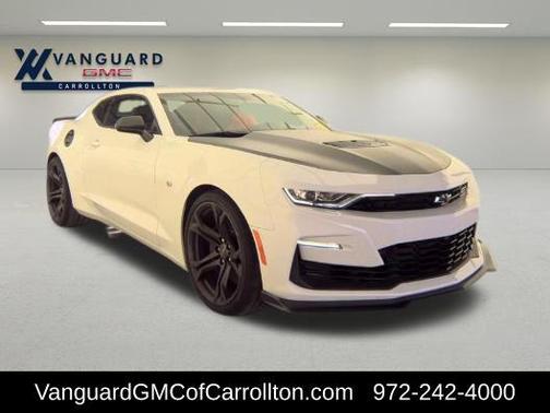 Summit White 2023 Chevrolet Camaro 1SS