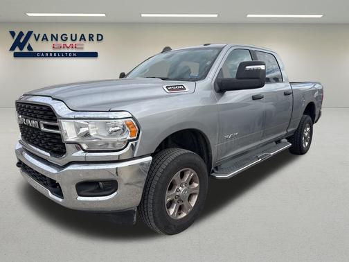 2023 RAM 2500 Big Horn Crew Cab 4x4 6'4' Box