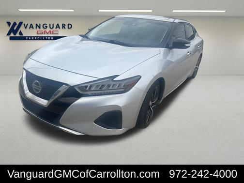 Brilliant Silver Metallic 2022 Nissan Maxima SV Xtronic CVT