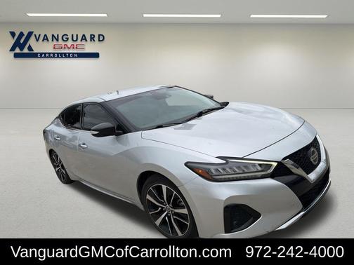 Brilliant Silver Metallic 2022 Nissan Maxima SV Xtronic CVT