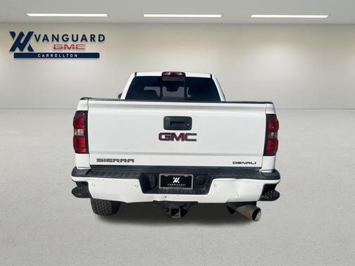 2017 GMC Sierra 2500 Denali