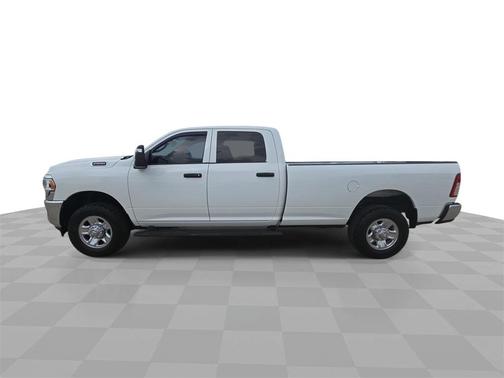 2023 RAM 2500 Tradesman Crew Cab 4x4 8' Box
