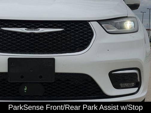 Bright White Clearcoat 2023 Chrysler Pacifica Hybrid Touring L