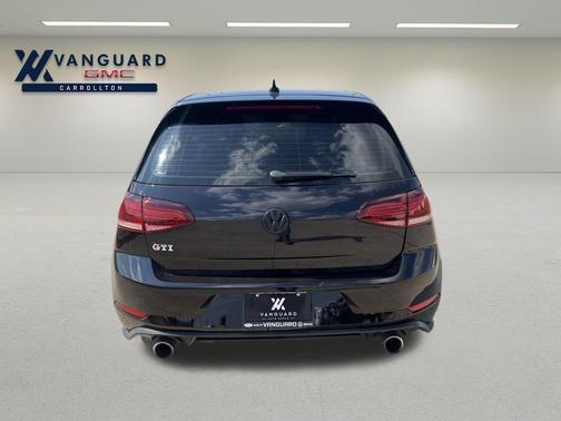 2018 Volkswagen Golf GTI 2.0T S 4-Door