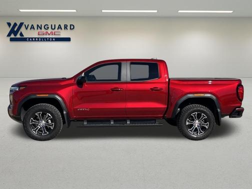 2024 GMC Canyon AT4