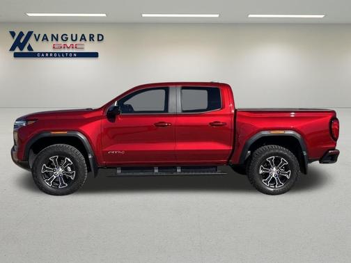 2024 GMC Canyon AT4