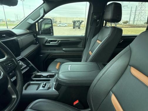 2024 GMC Sierra 2500 AT4