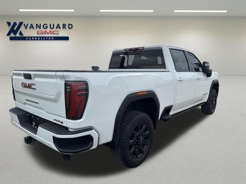 2024 GMC Sierra 2500 AT4