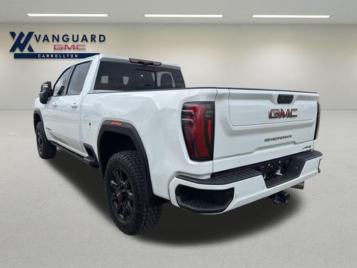 2024 GMC Sierra 2500 AT4